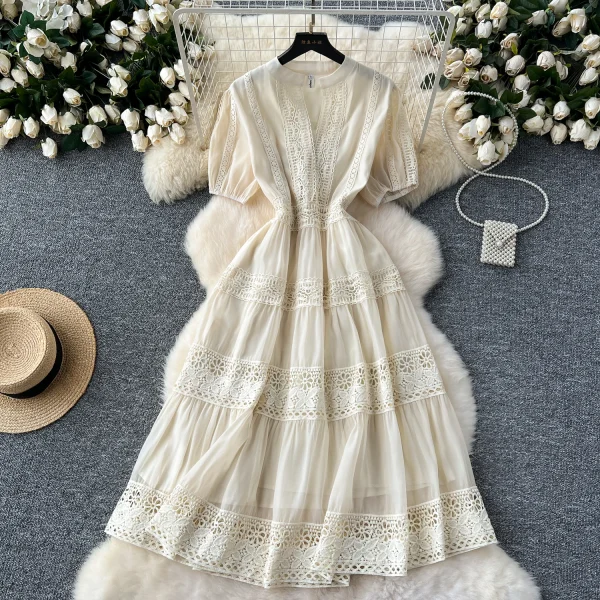 ZT1467 French Sweet Gentle V-neck Lantern Sleeve Lace Patchwork Mesh Dress Women's High Waist Elegant Midi Dresses Women - Image 3